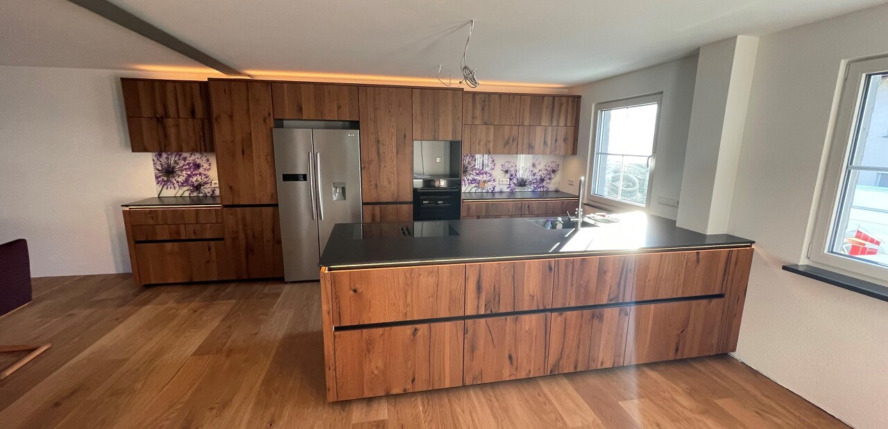 Liebe geht durch den Magen, das Leben durch die Küche. Liebe geht durch den Magen, das Leben durch die Küche.